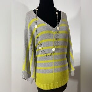 Chic V-Neck Striped Sweater - Gray and Yellow